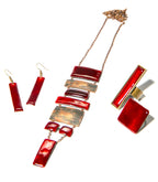 Almendra - szögletes tűzzománc gyűrű rubinvörös