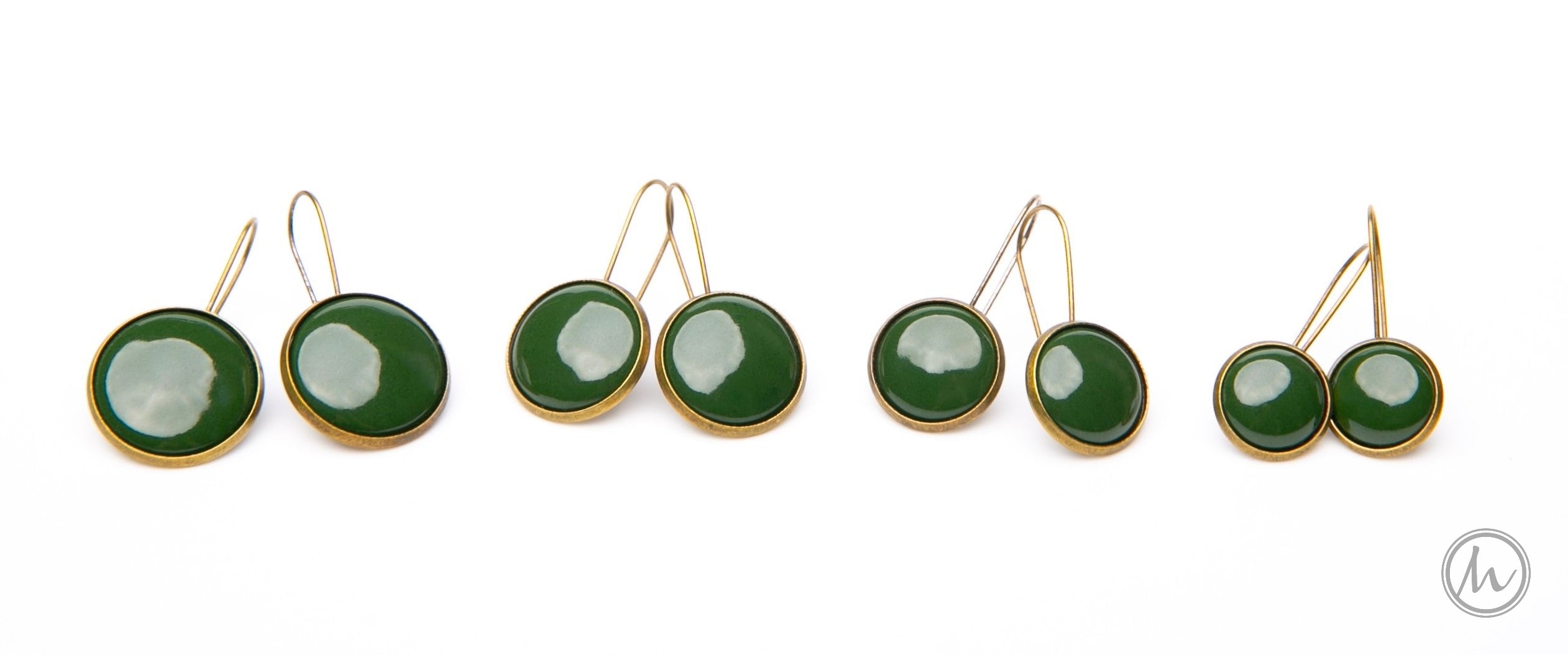 Kapcsos tűzzománc fülbevaló - erdőzöld