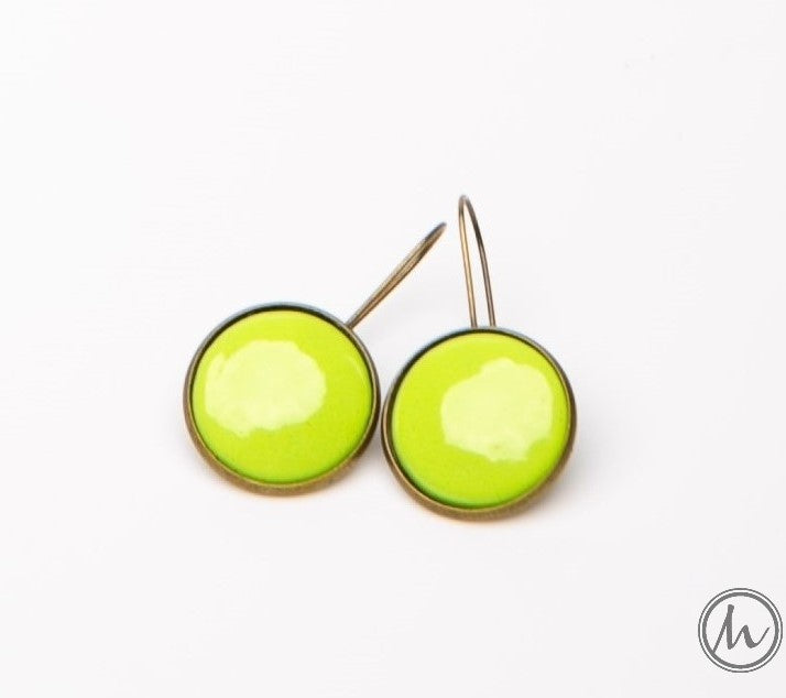 Kapcsos tűzzománc fülbevaló - zöld árnyalatok