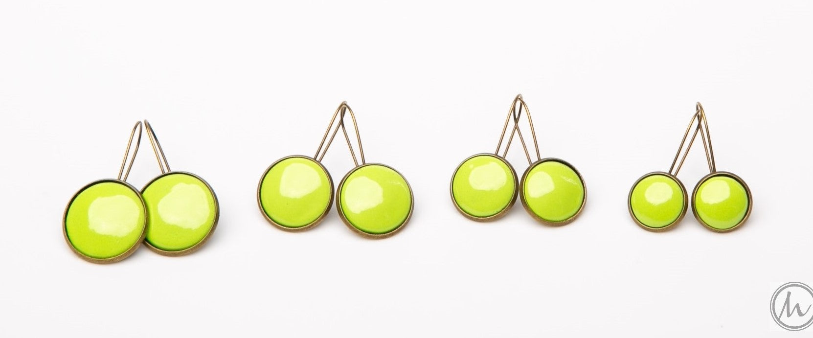 Kapcsos tűzzománc fülbevaló - zöld árnyalatok