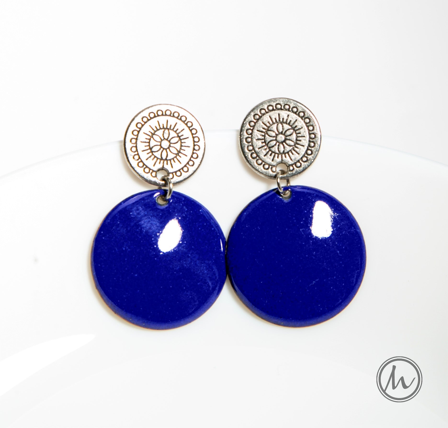 Hópihék - tűzzománc fülbevaló mintázott fém koronggal