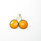Kapcsos tűzzománc fülbevaló - okkersárga